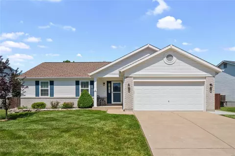 237 Cherrywood Parc Dr, O'fallon, MO 63368