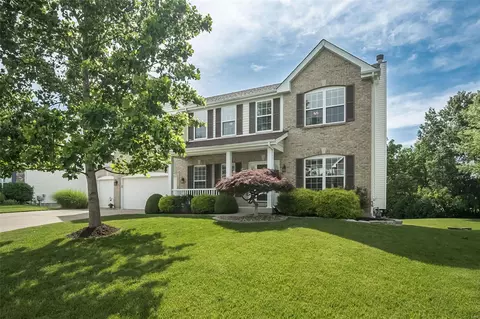 9006 Harvest Run Dr, O'fallon, MO 63368
