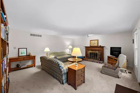 16374 Peppermill Dr, Wildwood, MO 63005 photo 26