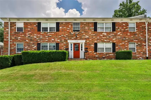 3110 Carnaby Ln #D, Bridgeton, MO 63044