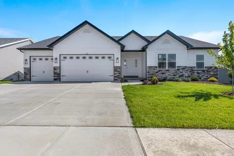 503 Spruce Hollow Ct, Wentzville, MO 63385