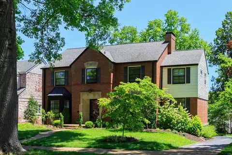 716 S Meramec Ave, Clayton, MO 63105