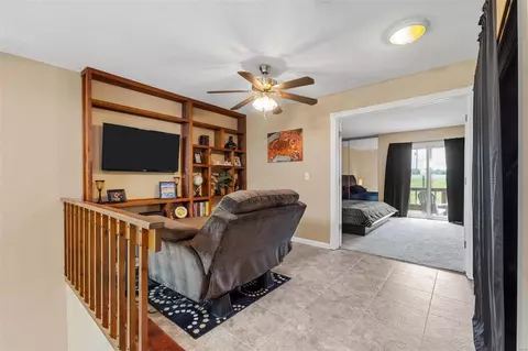 Entry Way - 406 Kipling Way #C, Weldon Spring, MO 63304 photo 2 of 2