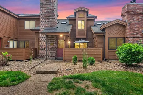 406 Kipling Way #C, Weldon Spring, MO 63304