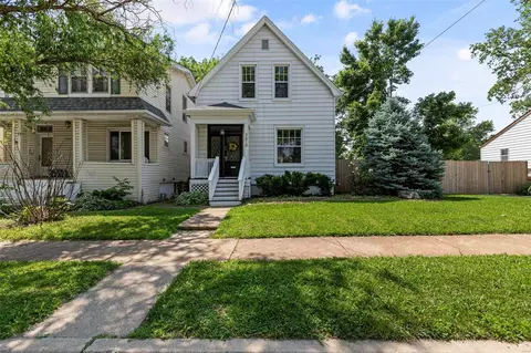3610 Oxford Blvd, Saint Louis, MO 63143