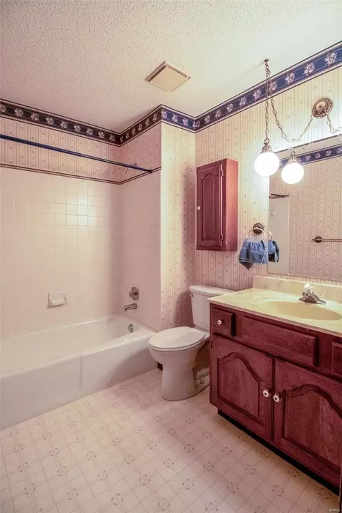 24 Forest Ln, O'fallon, MO 63366 photo 27