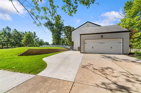 960 Dorne Dr, Manchester, MO 63021 photo 17