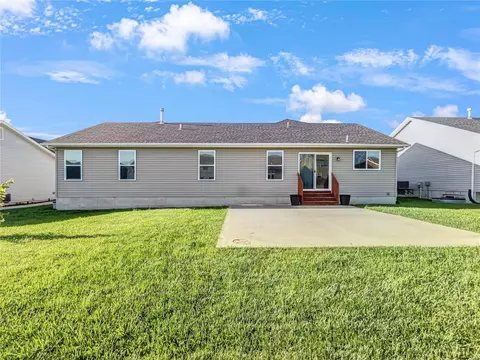 2008 Riverdew Dr, O'fallon, MO 63366 photo 8