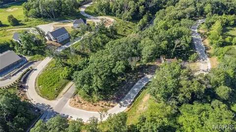 202 Ella Rose Ln, Saint Charles, MO 63304