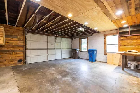219 S Clark Ave, Ferguson, MO 63135 photo 46