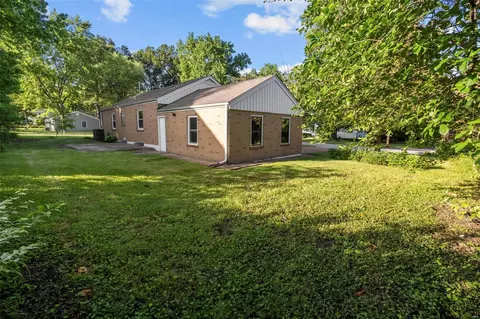 219 S Clark Ave, Ferguson, MO 63135 photo 40