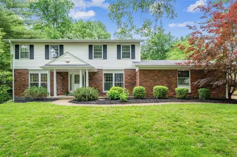 266 Kaywin Ct, Chesterfield, MO 63017