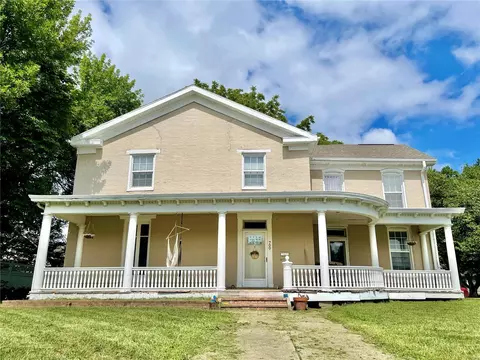 700 White St, Canton, MO 63435 photo 1