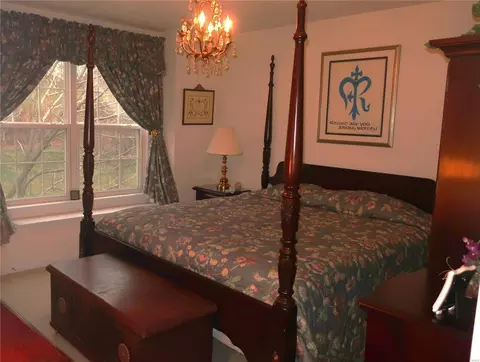 Bedroom - 442 Summit Tree Ct, Fenton, MO 63026 photo 4 of 6