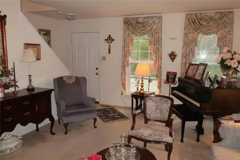 Other - 442 Summit Tree Ct, Fenton, MO 63026 photo 3 of 9