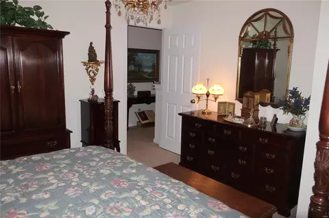 Bedroom - 442 Summit Tree Ct, Fenton, MO 63026 photo 5 of 6