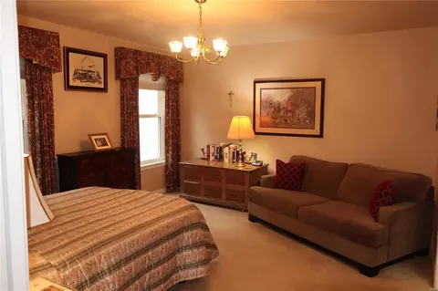 Bedroom - 442 Summit Tree Ct, Fenton, MO 63026 photo 1 of 6