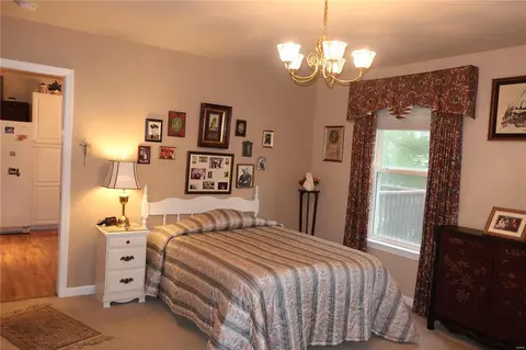 Bedroom - 442 Summit Tree Ct, Fenton, MO 63026 photo 2 of 6