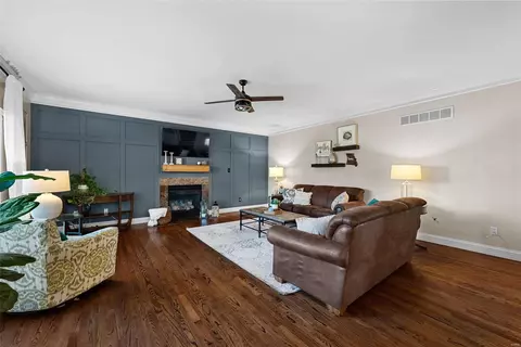 929 Bentley Park Cir, O'fallon, MO 63368 photo 18
