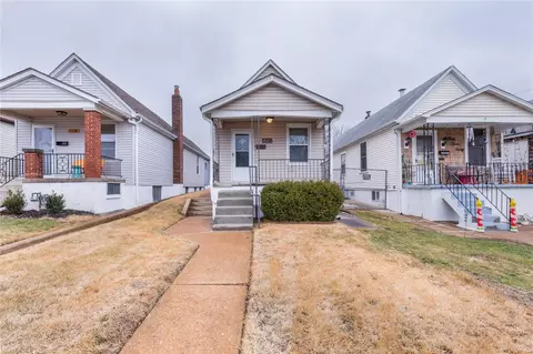 5338 Northrup Ave, Saint Louis, MO 63110
