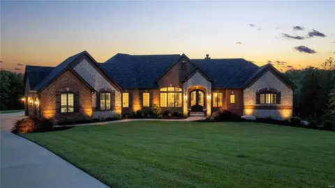2305 Wildwood Forest Drive Dr, Wildwood, MO 63038