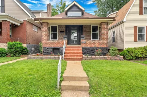 4956 Bonita Ave, Saint Louis, MO 63109