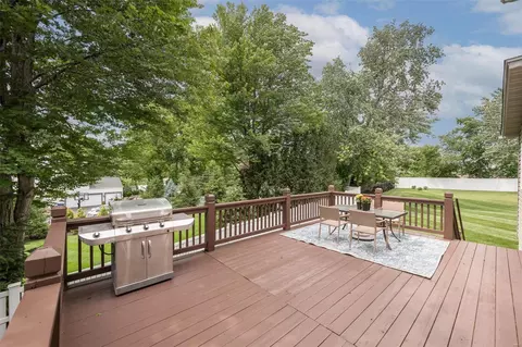 327 Tall Timber Meadows Dr, Ballwin, MO 63021 photo 46