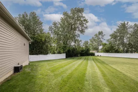 327 Tall Timber Meadows Dr, Ballwin, MO 63021 photo 47