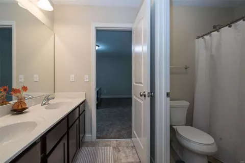 327 Tall Timber Meadows Dr, Ballwin, MO 63021 photo 34