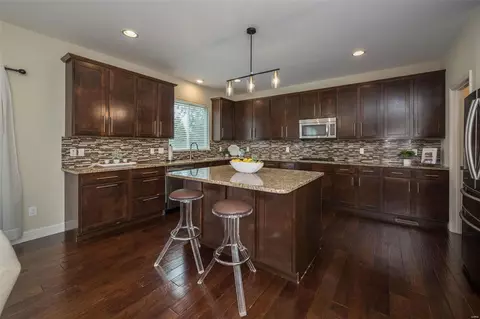 327 Tall Timber Meadows Dr, Ballwin, MO 63021 photo 15