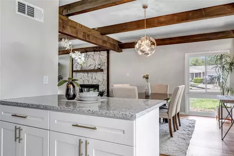 Dining - 500 Wicklow Dr, Manchester, MO 63021 photo 1 of 7