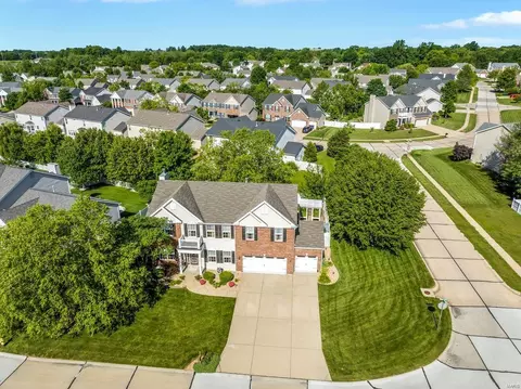 162 Snake River Dr, O'fallon, MO 63368 photo 4