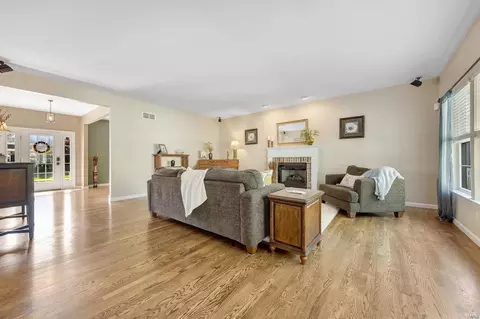 162 Snake River Dr, O'fallon, MO 63368 photo 13