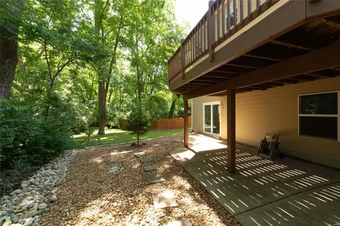 Exterior - 1100 Shadowfaire Ct, Ballwin, MO 63021 photo 7 of 11