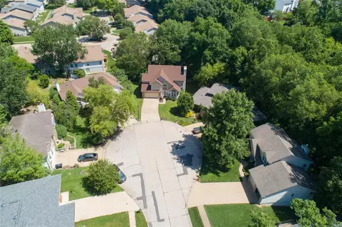 View/Area - 1100 Shadowfaire Ct, Ballwin, MO 63021 photo 4 of 4