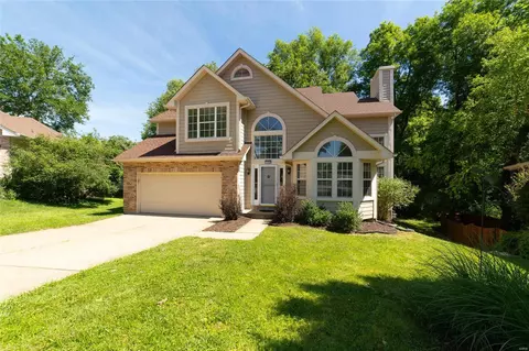 Exterior - 1100 Shadowfaire Ct, Ballwin, MO 63021 photo 2 of 11