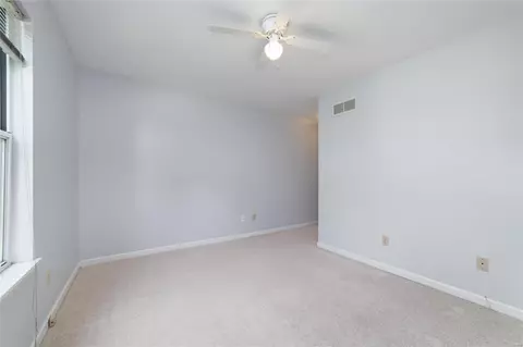 Bedroom - 1100 Shadowfaire Ct, Ballwin, MO 63021 photo 3 of 7