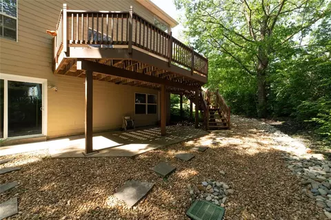 Exterior - 1100 Shadowfaire Ct, Ballwin, MO 63021 photo 8 of 11