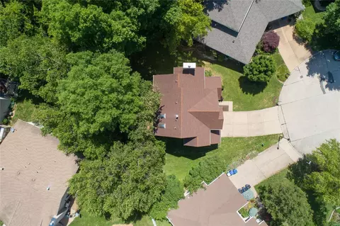 View/Area - 1100 Shadowfaire Ct, Ballwin, MO 63021 photo 3 of 4