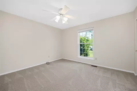 Bedroom - 7532 Pierside Dr, O'fallon, MO 63368 photo 8 of 9