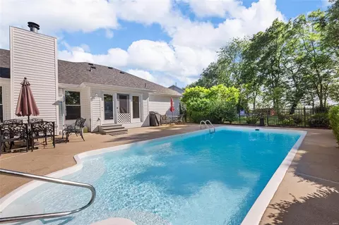 Exterior - 7532 Pierside Dr, O'fallon, MO 63368 photo 7 of 13