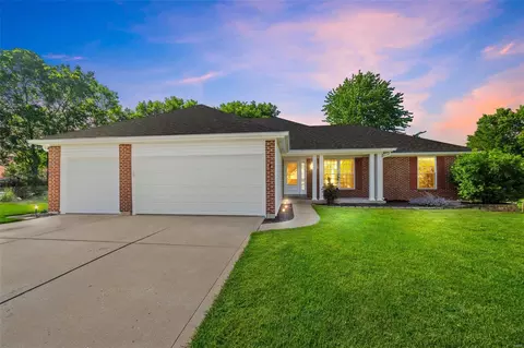 7532 Pierside Dr, O'fallon, MO 63368