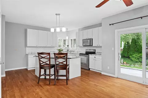Kitchen - 3 Chastain Ct, O'fallon, MO 63368 photo 6 of 6