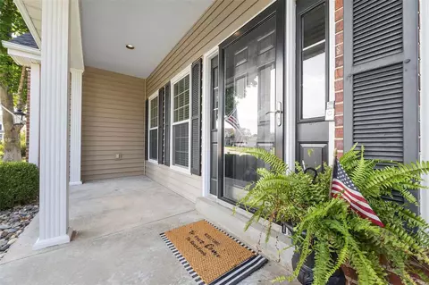 Exterior - 3 Chastain Ct, O'fallon, MO 63368 photo 3 of 17