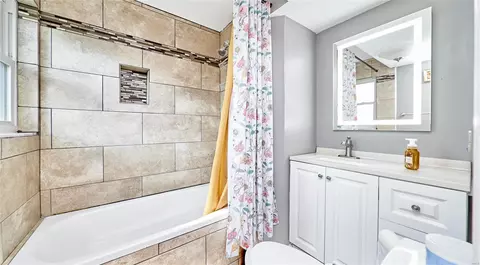 Bath - 321 Cherry Hill Dr, Ellisville, MO 63011 photo 9 of 9