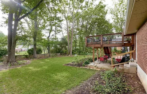 Exterior - 321 Cherry Hill Dr, Ellisville, MO 63011 photo 4 of 15