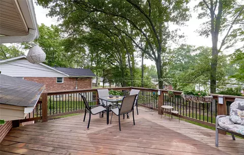 Exterior - 321 Cherry Hill Dr, Ellisville, MO 63011 photo 11 of 15