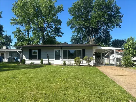 4648 Frankfort Ave, Saint Louis, MO 63123