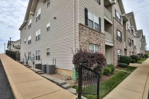 522 Bramblett Hls, O'fallon, MO 63366