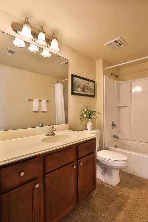 522 Bramblett Hls, O'fallon, MO 63366 photo 16